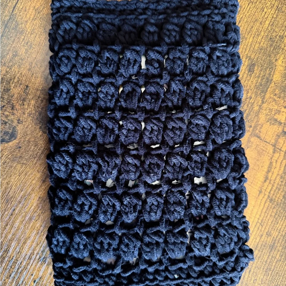 Handmade Chunky chenille crochet Black book or e-reader / kindle Sleeve